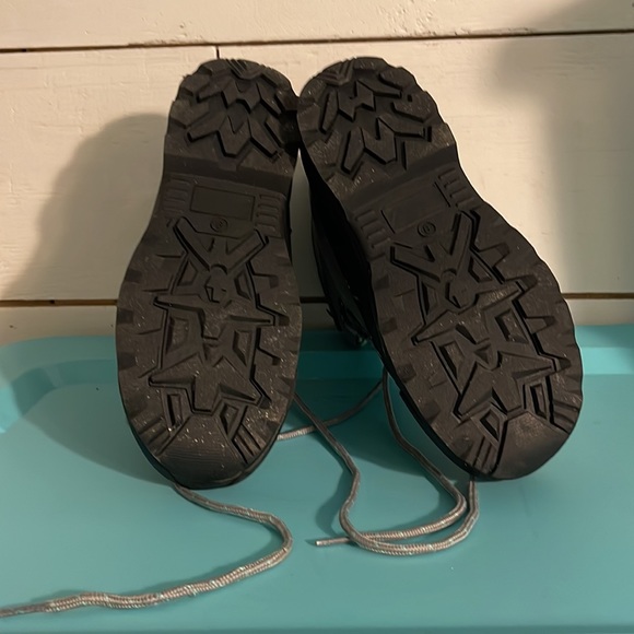 Winter insulated snow boots - Picture 2 of 6